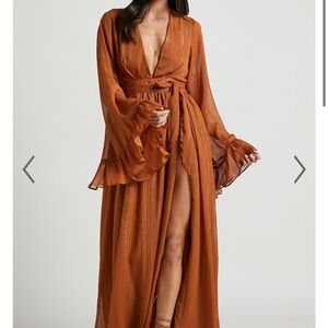 DANGEROUS WOMAN MAXI DRESS - PLUNGE THIGH SPLIT DRESS IN RUST